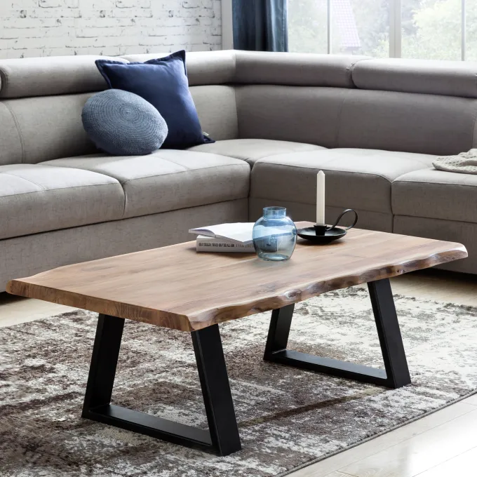 Couchtisch Akazie Massiv 115cm Rechteckiger Wohnzimmertisch Baumkante Metallkufe