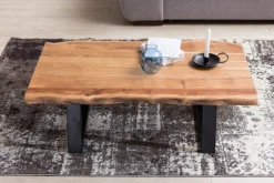 Couchtisch Akazie Massiv 115cm Rechteckiger Wohnzimmertisch Baumkante Metallkufe