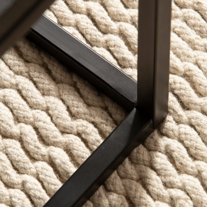 Couchtisch Massivholz schwarz Wohnzimmertisch Metallgestell Industrial Design